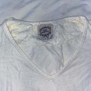 WHITE V-Neck, lacey